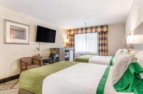 Отель GuestHouse Inn & Suites Poulsbo  Поулсбо